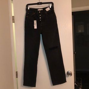 TOPSHOP Chicago Ripped Knee High Waist Dad Jeans